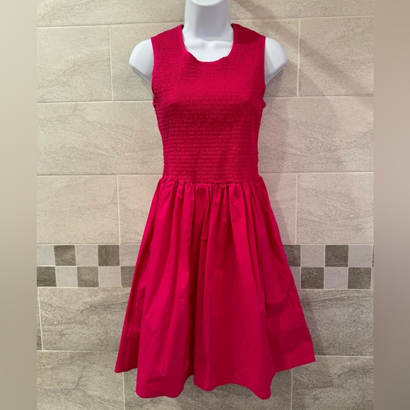 French Connection Dresses & Skirts - NWT French Connection Dress Size 2
